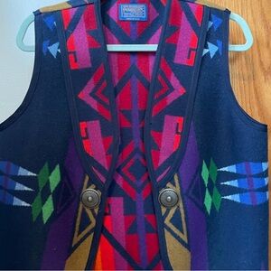Beautiful vintage Pendleton vest.